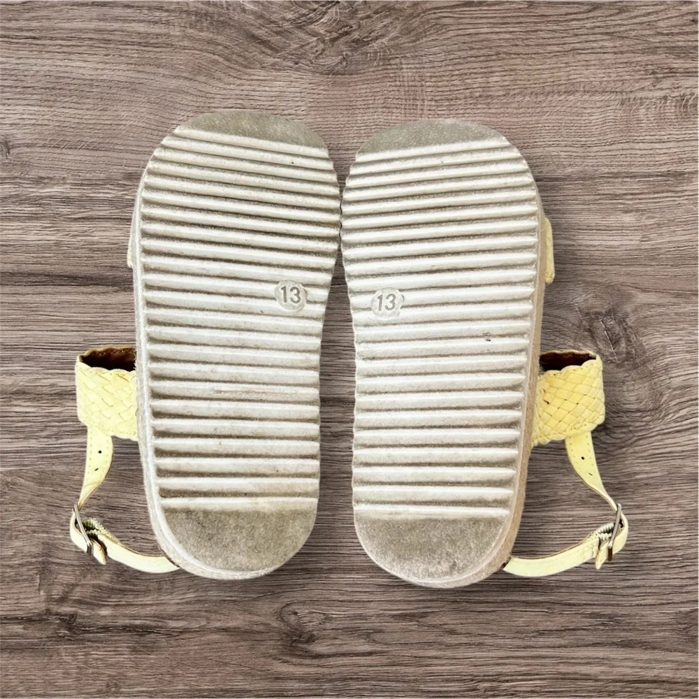 Art Class Yellow Espadrille Buckle Sandals Braided Straps Size 13 Girls